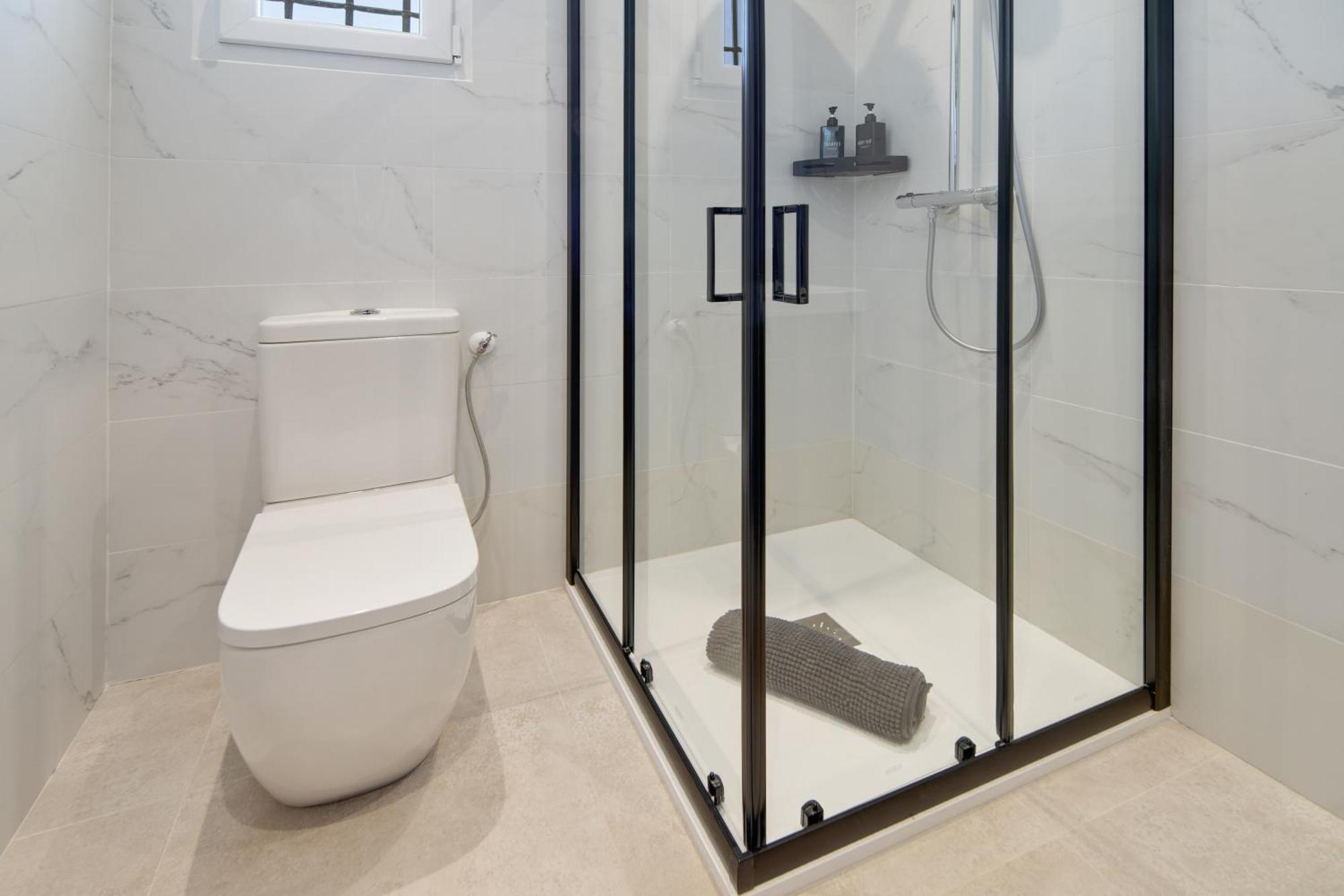Deux Standing Duplex Proche St. Tropez Apartment